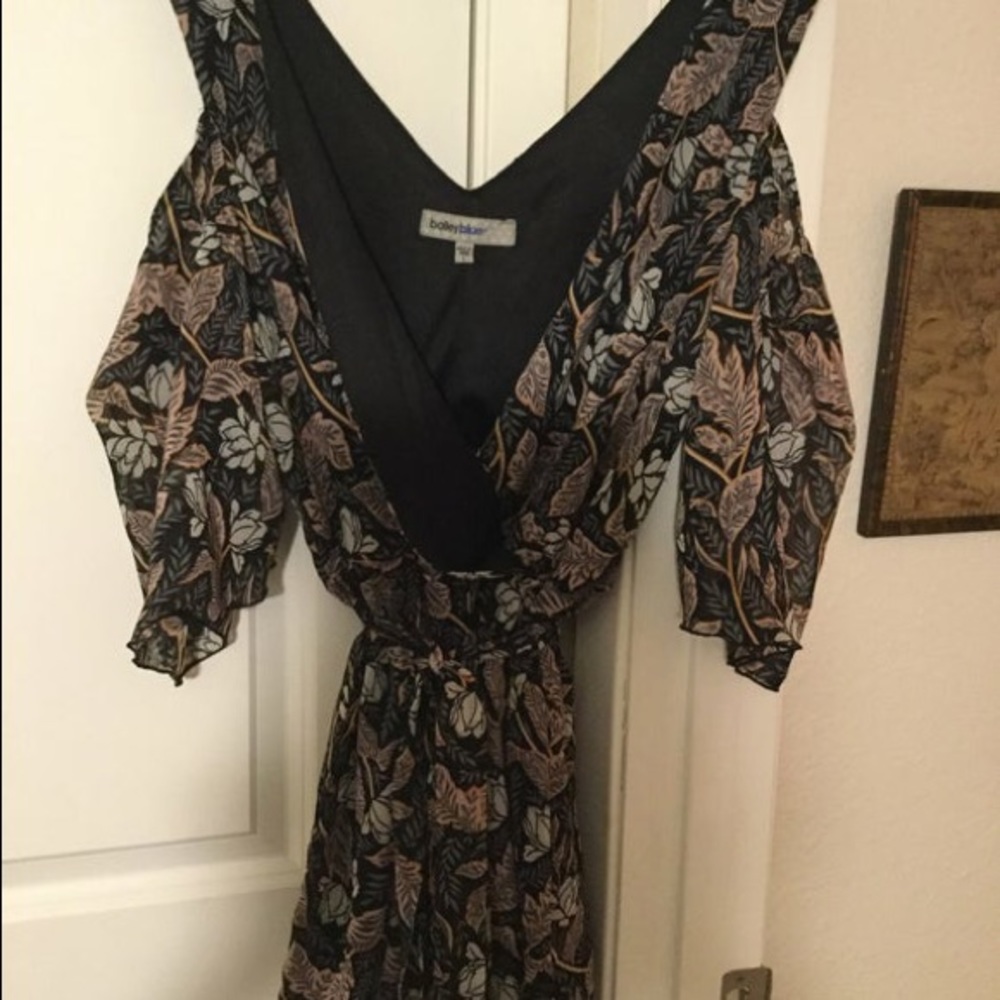 Vintage 1980’s bailey blue Cold shoulder  Romper